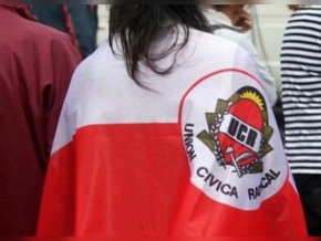 43_ucr-afiliado-bandera.jpg