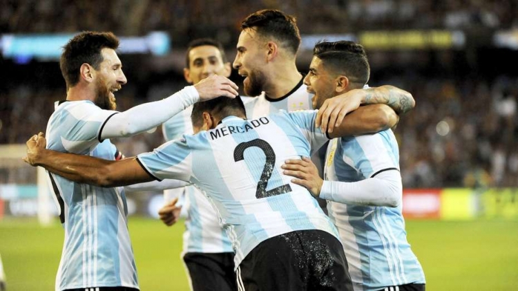 0_argentina-gol-festeja.jpg