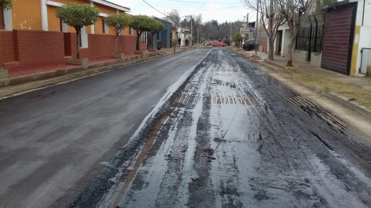 0_asfalto-en-barrio-plaza-bustamante.jpg