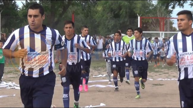 0_talleres-de-quilino-sus-jugadores-1.jpg