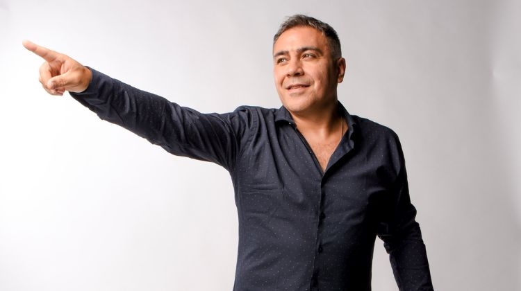 1303_contratar-al-loco-amato.jpg