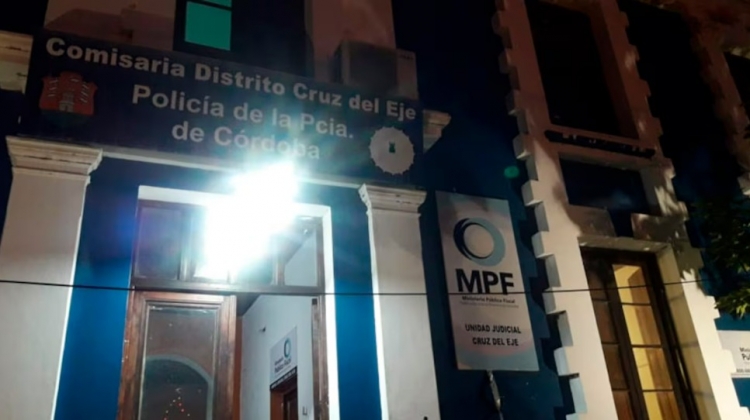 801_departamental-cruz-del-eje-1.jpg