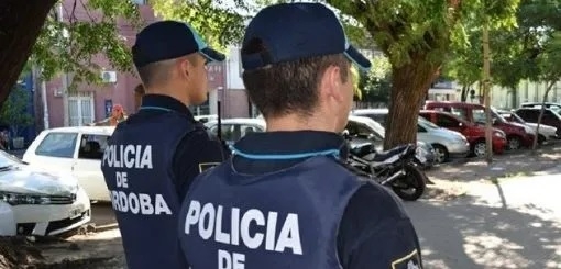 949_villa-de-maria-policia.jpg