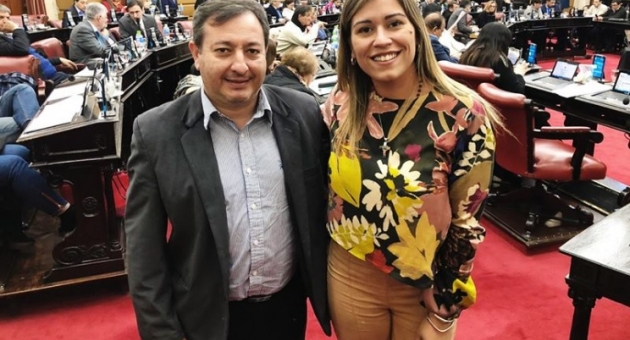 0_tania-tito-radio-legisla.jpg