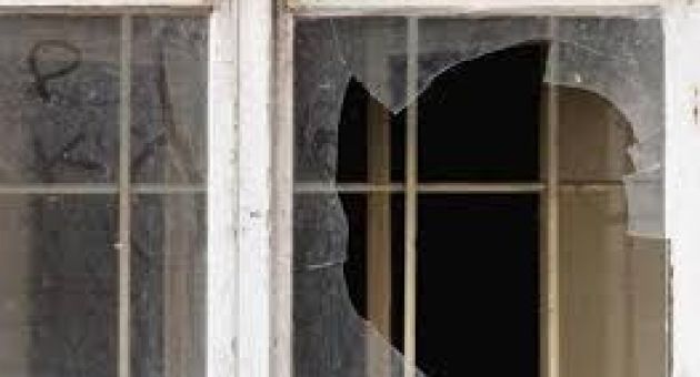 0_ventana-vidrio-roto.jpg