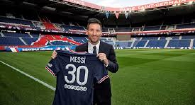 28_messi-con-la-n-mero-30-en-el-psg-2-ch.jpg