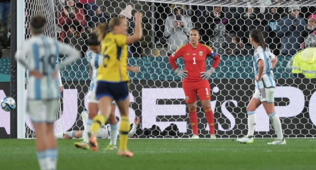 432_argentina-perdi-con-suecia-y-qued-eliminada-del-mundial-femenino.jpg