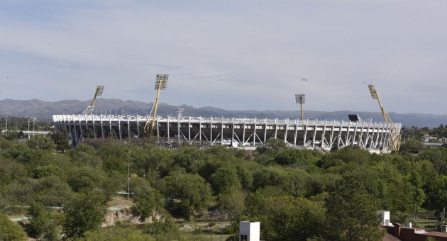 65_en-el-kempes-antes-del-partido-talleres-river-habr-testeos-de-covid-y-de-hiv-ch.jpg