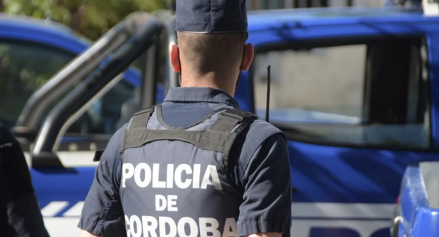 91_atacaron-a-un-polic-a-y-le-robaron-el-arma-reglamentaria-ch.png
